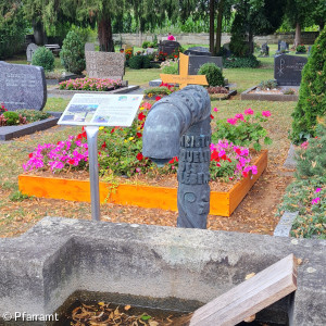 Gießbecken Friedhof